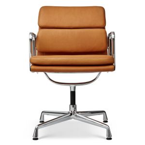 Charles Eames EA-208 softpad stol i Imperia cedar Anilin