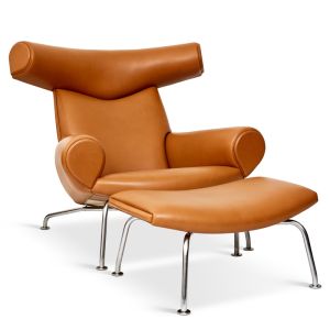 Hans J. Wegner Ox Chair EJ100 med skammel Elegance Walnut - forfra