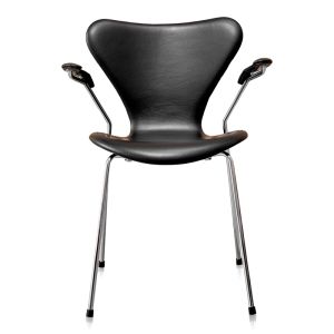 UBRUGT Arne Jacobsen 3207 Classic Sort Semi Anilin