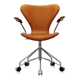 UBRUGT Arne Jacobsen 3217 Vacona Cognac Anilin