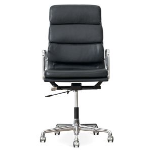 Om Eames 

Den ikoniske og alligevel underspillede design af Charles og Ray Eames' Soft Pad stol EA 219 gør soft pad´en til et ideelt valg til møde- og kontoret