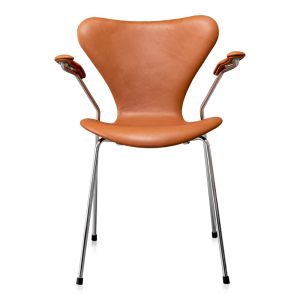 UBRUGT Arne Jacobsen 3207 Originalt Elegance Walnut Anilin